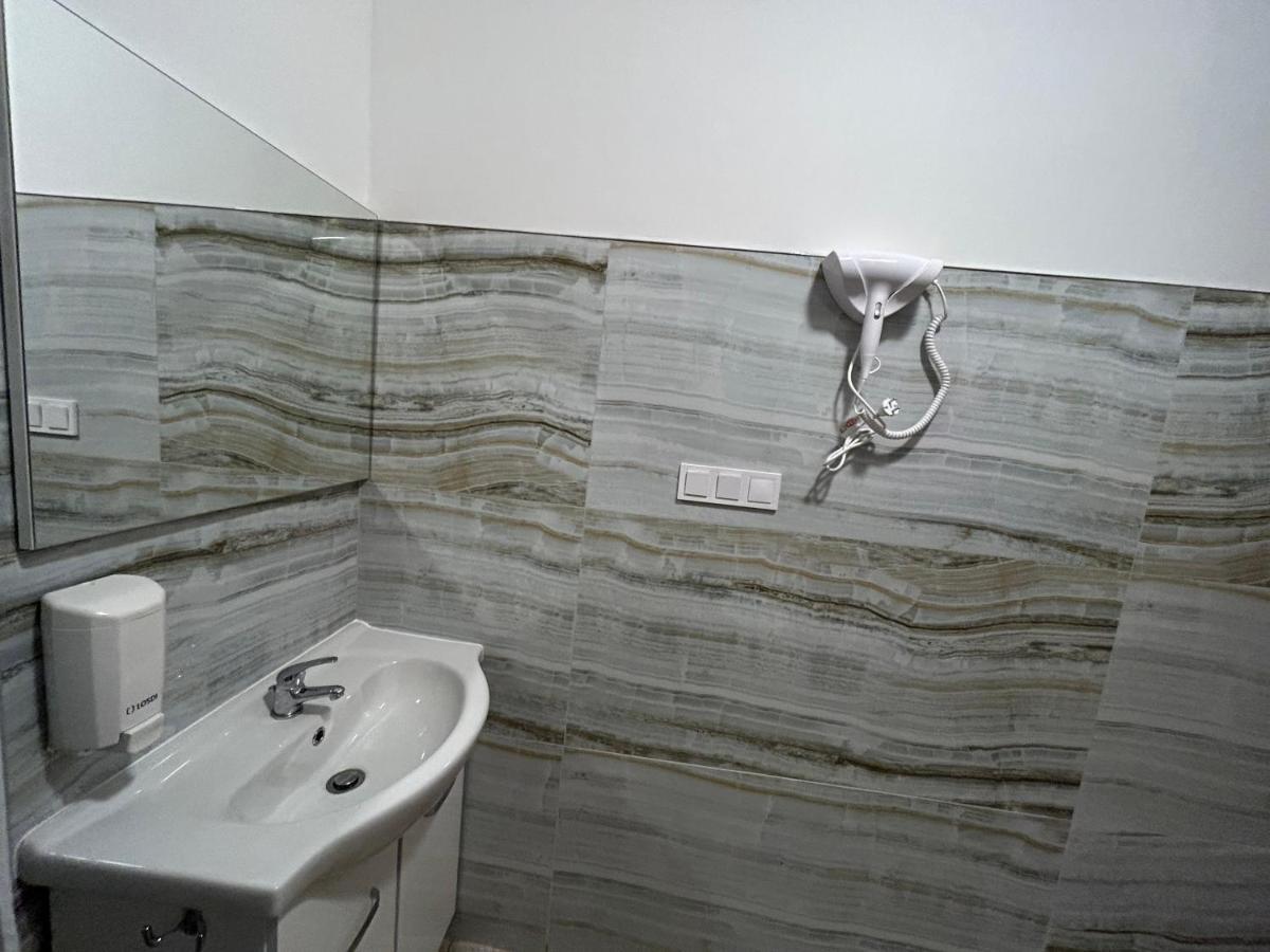 Harmony Apartments Eger Luaran gambar